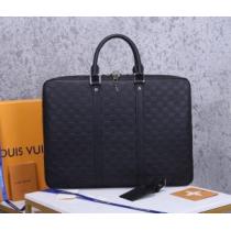 ビジネスバッグ Louis Vuitton 限定 高級的なコーデを演出 メンズ ルイ...