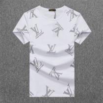 海外でも人気なブランド 半袖Tシャツ 2色可選 幅広いアイテムを展開 ルイ ヴィトン...
