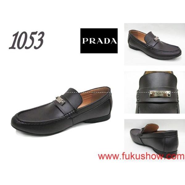 PRADA 2021秋冬新作