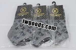 SALE!シーズン人気 LOUIS VUITTON 年ルイヴィトン厳選アイテム 靴下 グレー www.iwgoods.com