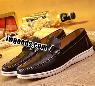 ヴェルサーチ偽物メンズ　カジュアル靴VS275013-2 www.iwgoods.com