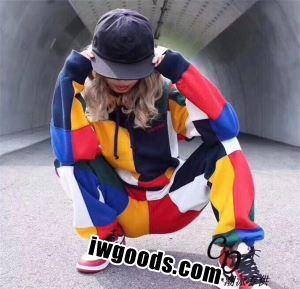 オシャレな印象 2021秋冬 風合いの出る Supreme 17FW Patchwork Hooded Sweatshirt www.iwgoods.com