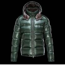 新着 2021秋冬 MONCLER モンクレール ダウンジャケット