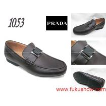 PRADA 2021秋冬新作