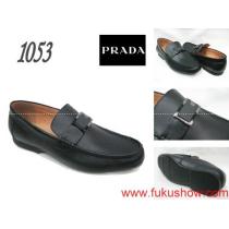 PRADA 2021秋冬新作