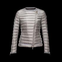 オシャレも譲れない 2021秋冬 MONCLER モンクレール ダウンジャケット 多...