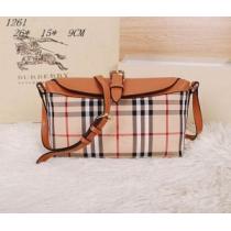 2021秋冬 スゴイ人気☆NEW!! BURBERRY バーバリー ショルダーバッグ　斜め掛け