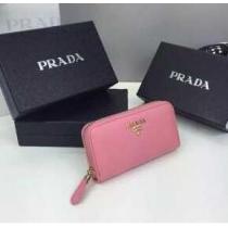 特別なデザイン　秋冬 prada プラダ 魅力的なキーケース 多色