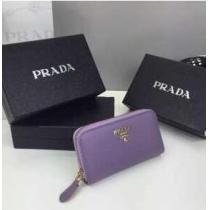 特別なデザイン　秋冬 prada プラダ 魅力的なキーケース 多色