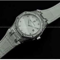 知名度が高いAUDEMS PIGUT オーデマ ピゲコピー 精度と高い信頼性を持つ腕時計 .