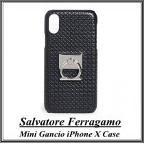 Salvatore FERRAGAMO 偽物 ブランド 販売 i phone Xケー...